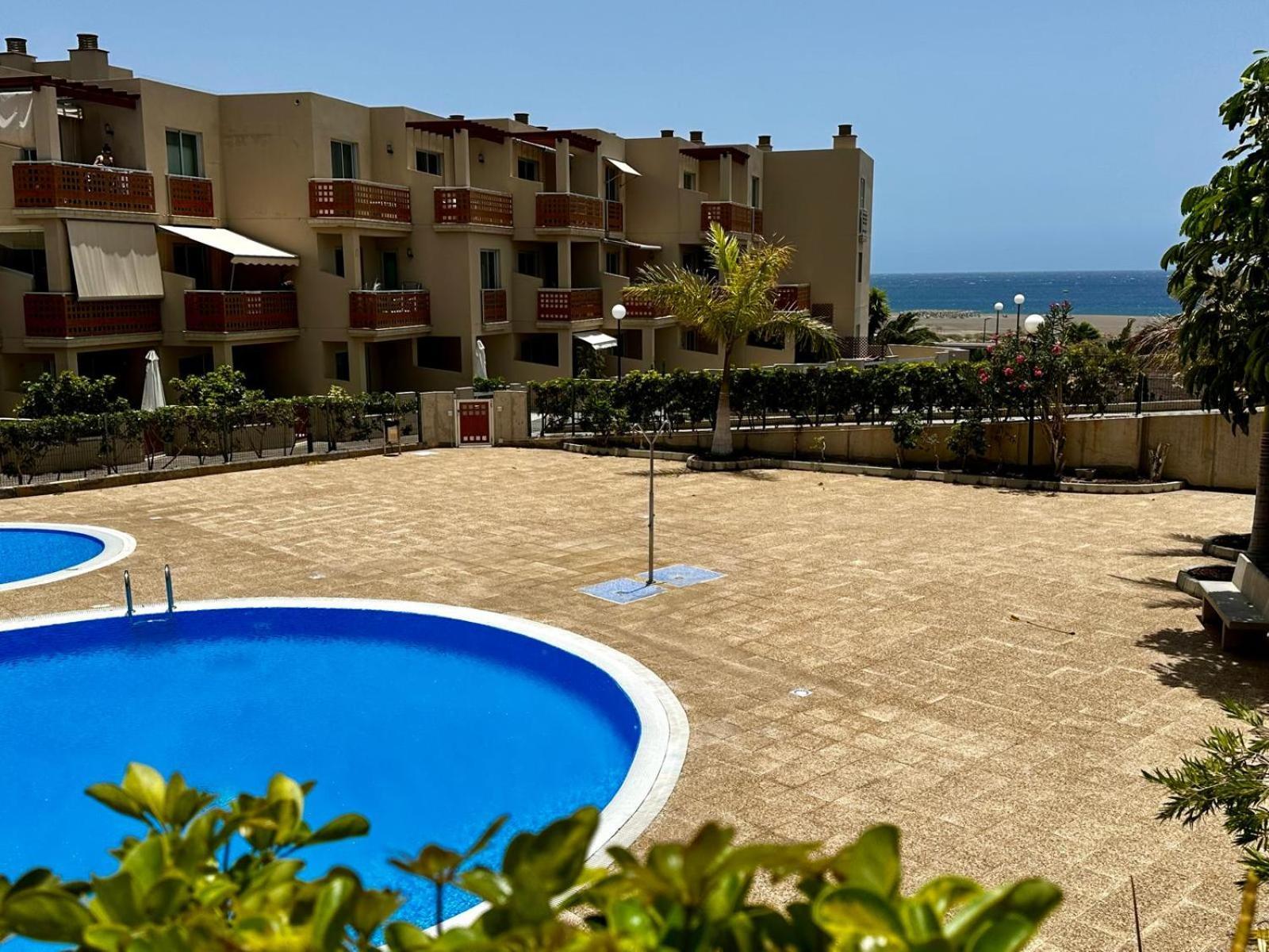 Flat In La Tejita, Medano Apartment Granadilla De Abona Exterior photo